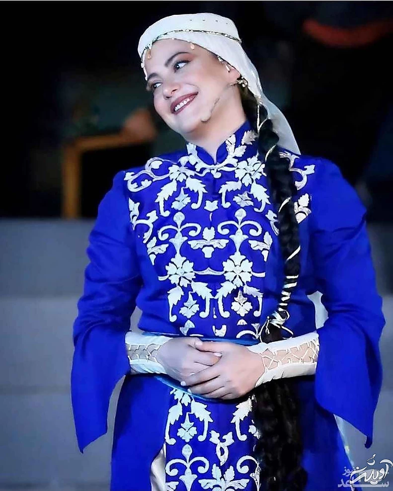 انتشار تصاویر طناز طباطبایی در تئاتر سی صد در اینستاگرام